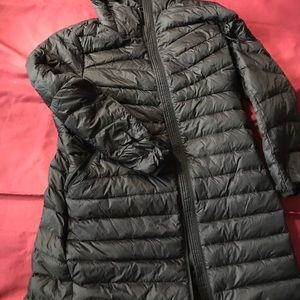 Lands end down jacket, black, like new size large